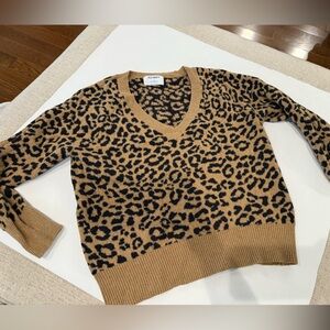 Old Navy Tan and Black Leopard V-Neck Sweater